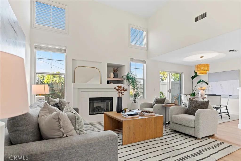 https://cdn.realtyfeed.com/cdn/127/306061509/fe37daf36998b176504191afcef9a141.webp