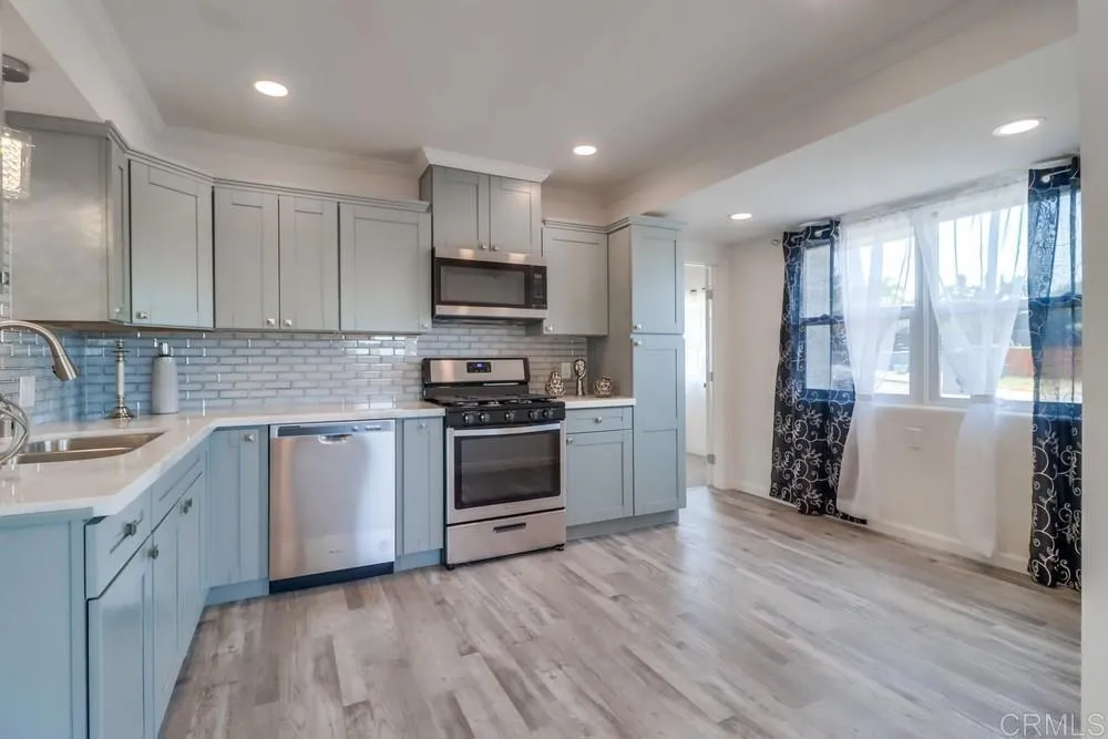 https://cdn.realtyfeed.com/cdn/127/306066579/1e54204e811b697eee65b87bbdaf1512.webp