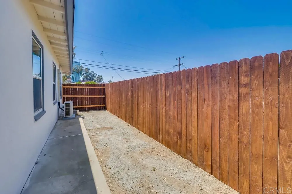 https://cdn.realtyfeed.com/cdn/127/306066579/524a2e1b62f0005b99613c0f34ba1e6a.webp