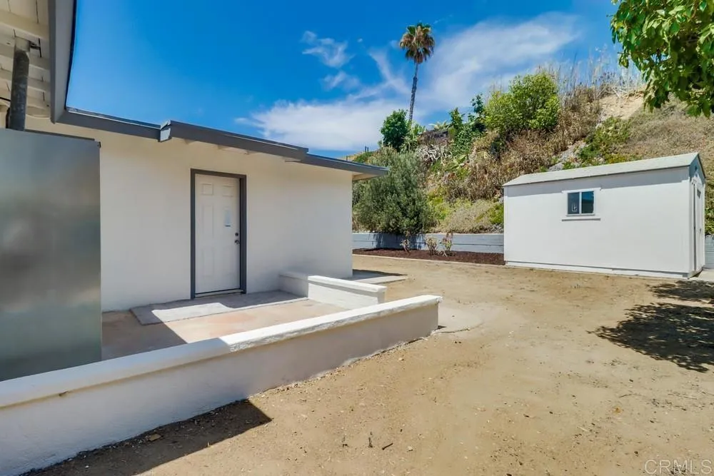 https://cdn.realtyfeed.com/cdn/127/306066579/8908084a0f7a6609522544d69b0d66ec.webp