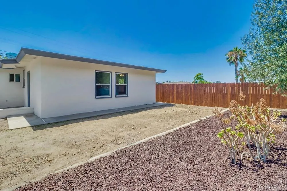 https://cdn.realtyfeed.com/cdn/127/306066579/b1bbc339736aff51edf4bcfb0ba57e99.webp