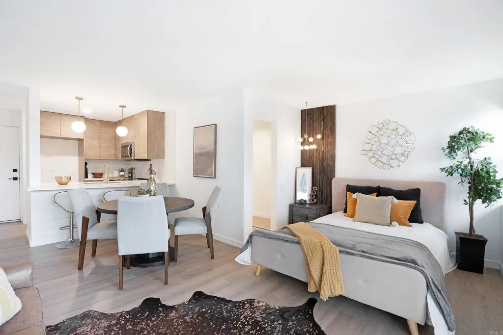 MLS: PTP2306016 Condo For Sale