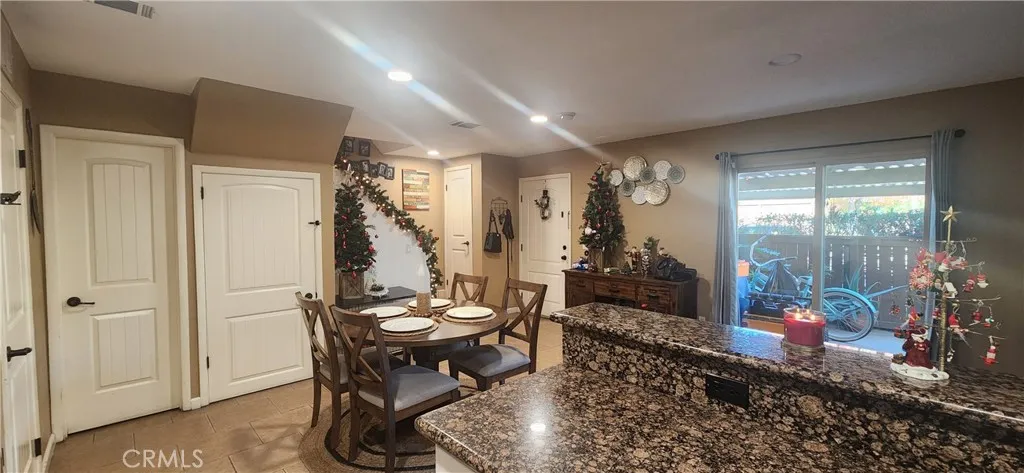 Photo #6: OC23225839 Listing 