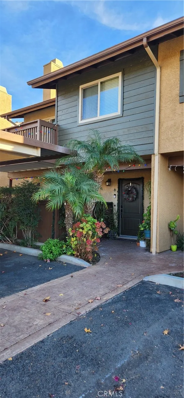 More Details about MLS # OC23225839 : 207 WESTLAKE DRIVE UNIT 6