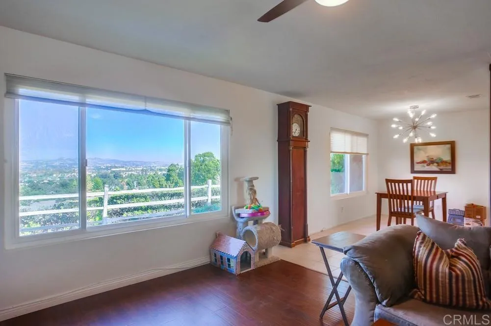 Photo #6: NDP2309457 Listing 