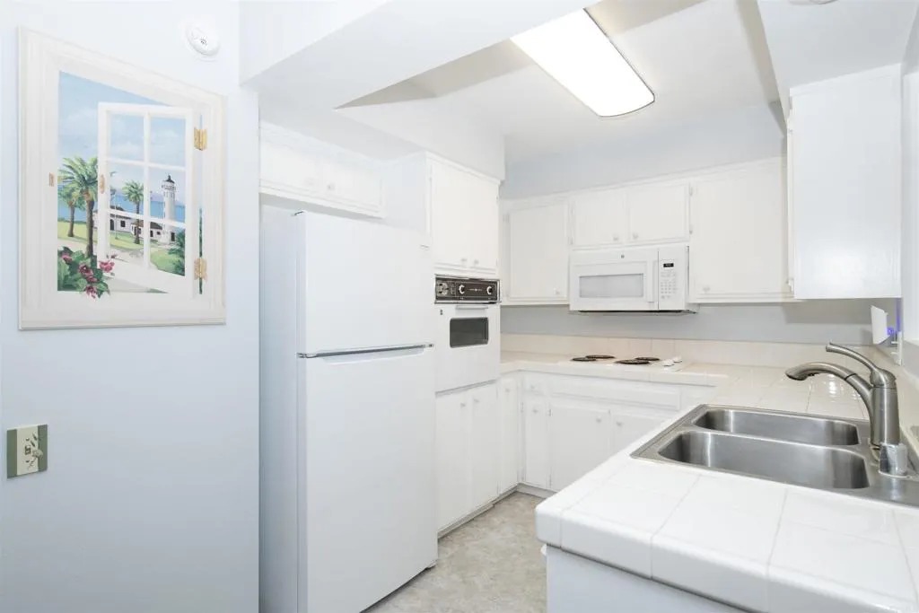 Photo #5: NDP2309459 Listing 