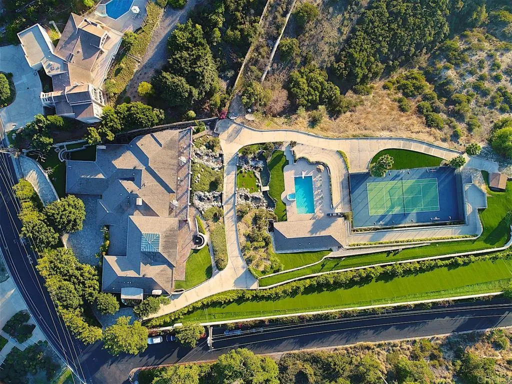 https://cdn.realtyfeed.com/cdn/127/306071508/3c3474fd1d063b88b6533b59c770bc58.webp