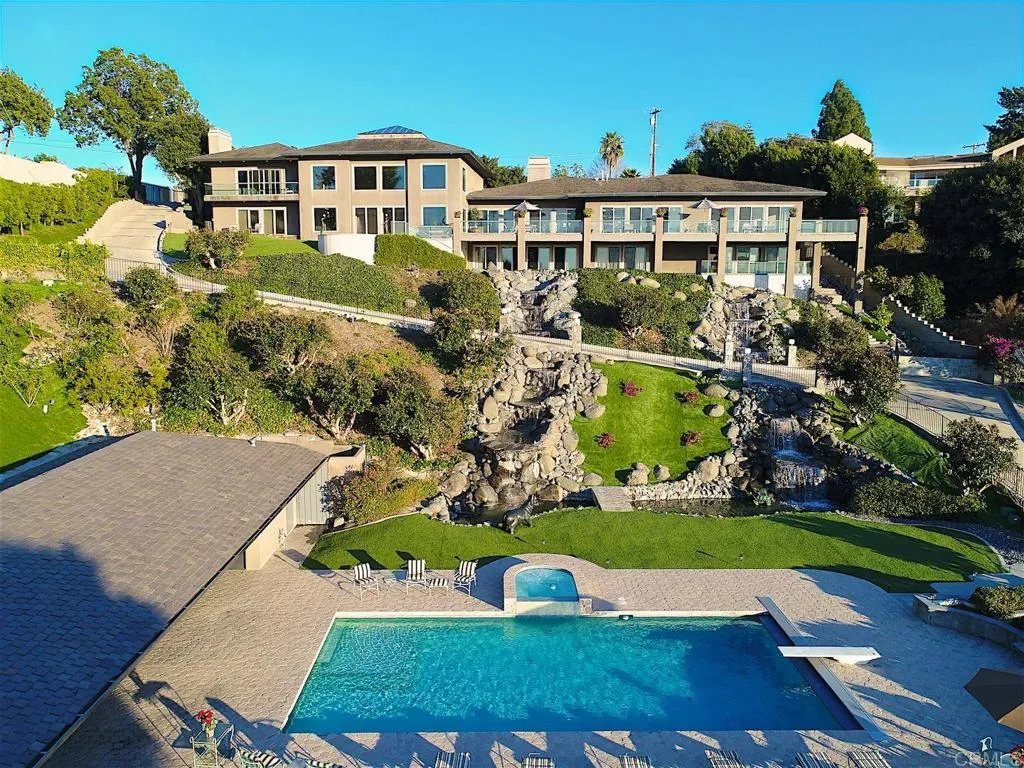 https://cdn.realtyfeed.com/cdn/127/306071508/6db0f3c36d2eac1307ef5dc970905457.webp