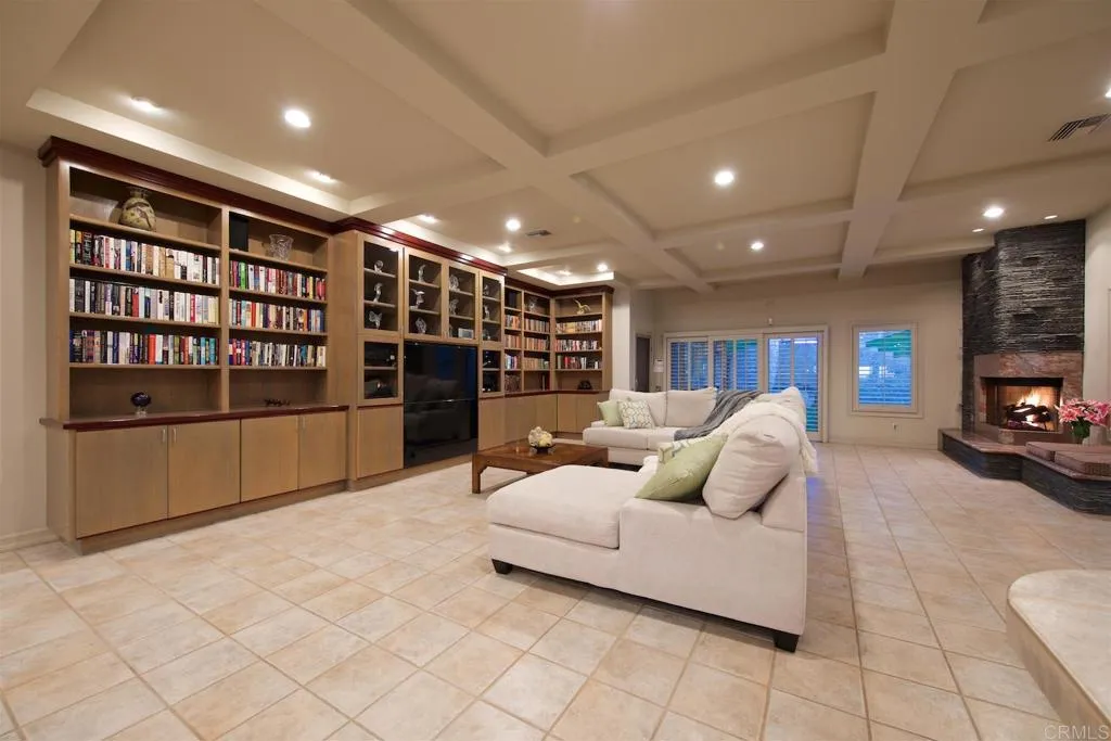 https://cdn.realtyfeed.com/cdn/127/306071508/6eacea61267b9b651d179517bb4a787b.webp