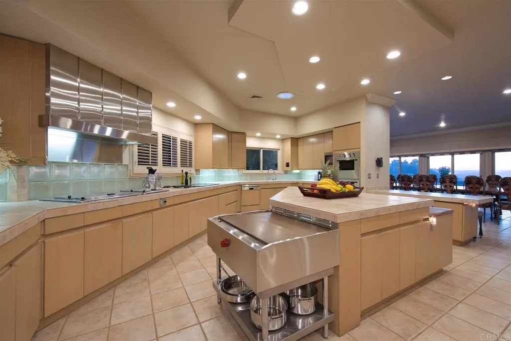 https://cdn.realtyfeed.com/cdn/127/306071508/f0bda54cc53efa63f442550a3bf798b4.webp