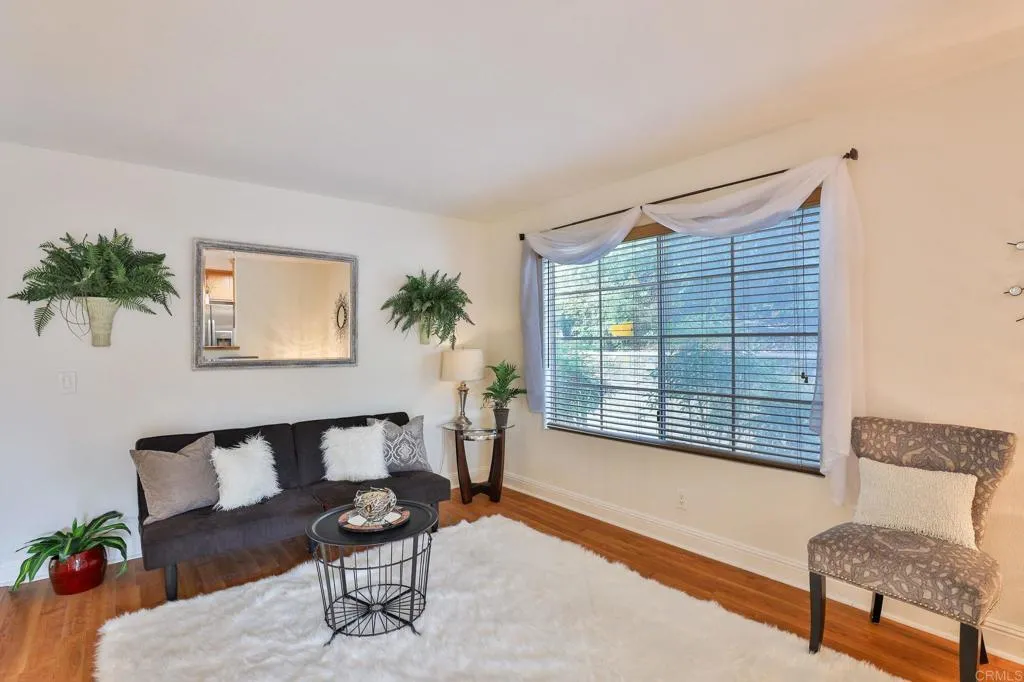 Photo #5: PTP2306142 Listing 