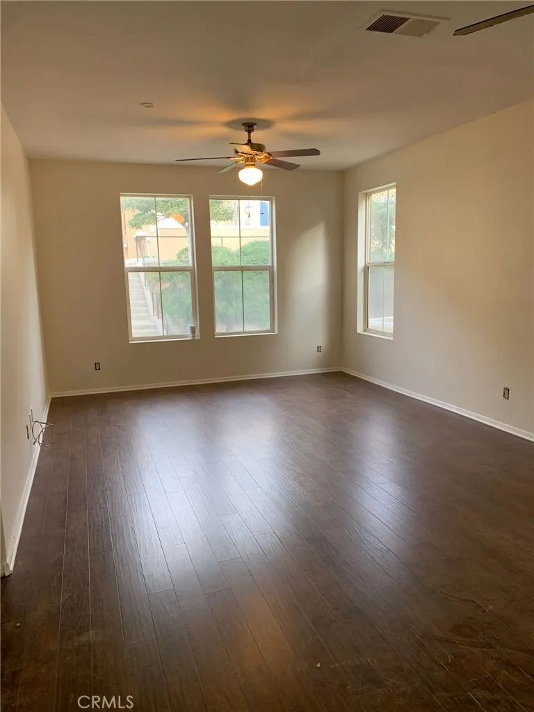 Photo #6: IG23230636 Listing 