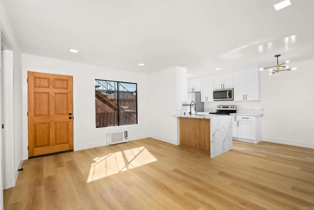 Photo #4: PTP2306272 Listing 
