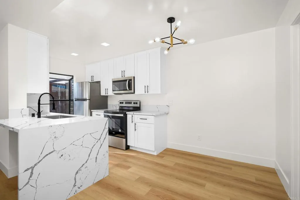 Photo #6: PTP2306272 Listing 