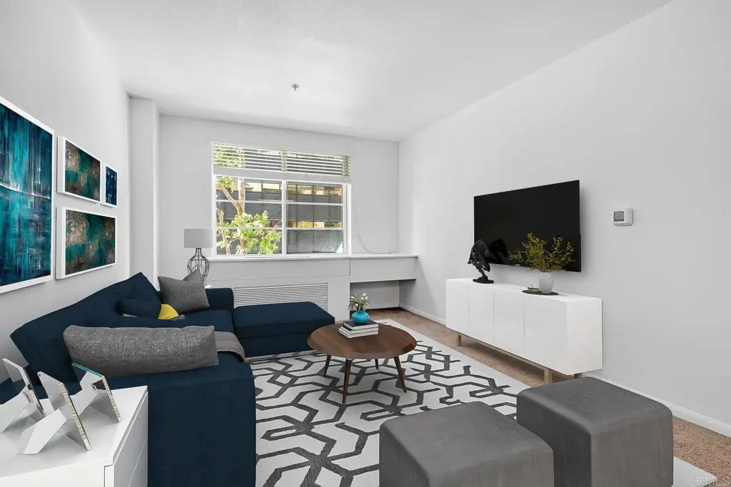 https://cdn.realtyfeed.com/cdn/127/306077726/2239f58d1cc37fe582bbb21685a03f24.webp