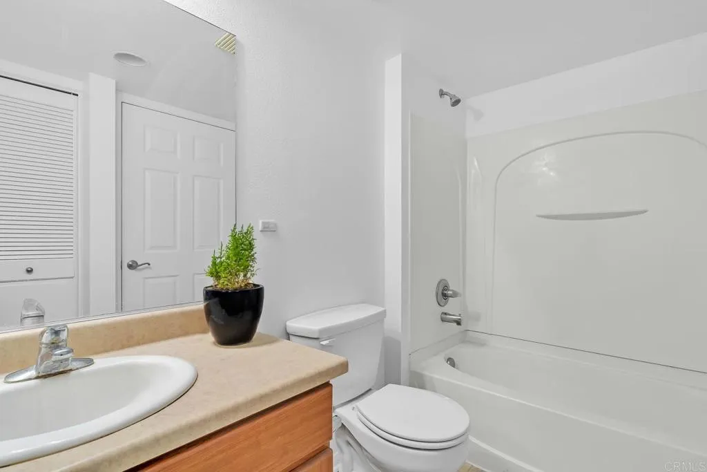 https://cdn.realtyfeed.com/cdn/127/306077726/2cec6dff5434720db4b72e0c9fc8aaf9.webp