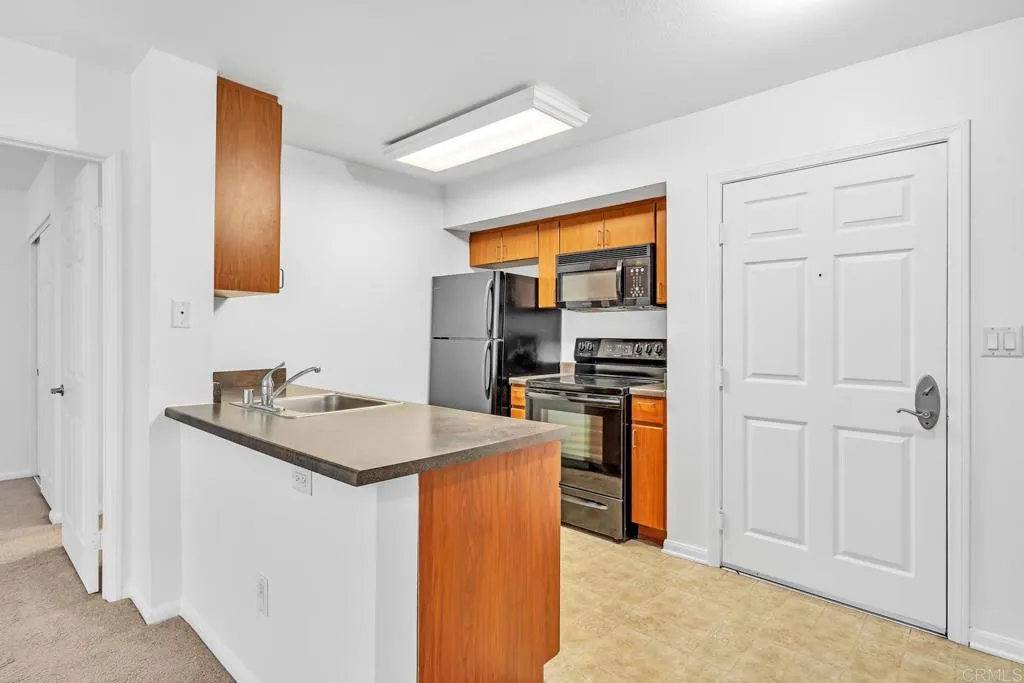 https://cdn.realtyfeed.com/cdn/127/306077726/2fbd7eafa7e96934fa96e6ec08bf895d.webp