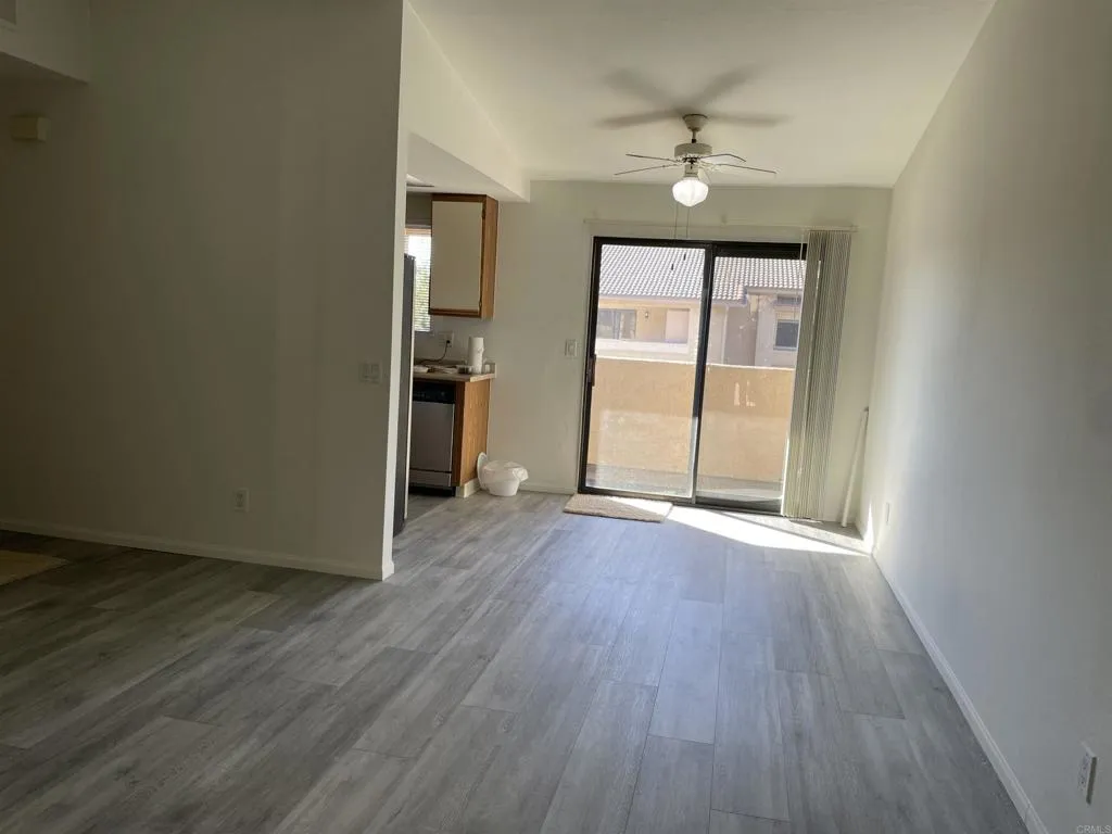 https://cdn.realtyfeed.com/cdn/127/306079739/ac563e5a4a272e428b28dcd25820e4d1.webp