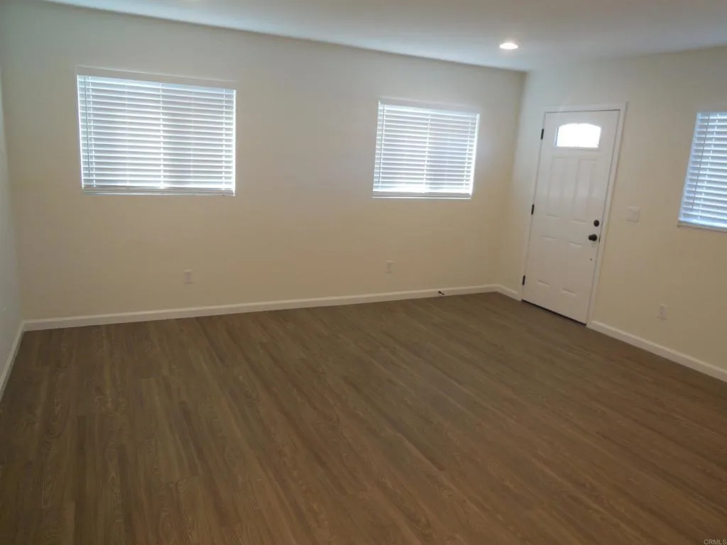 Photo #5: NDP2400195 Listing 