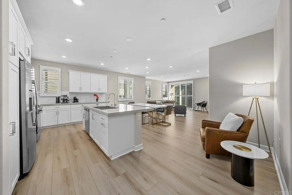 Photo #6: NDP2400203 Listing 