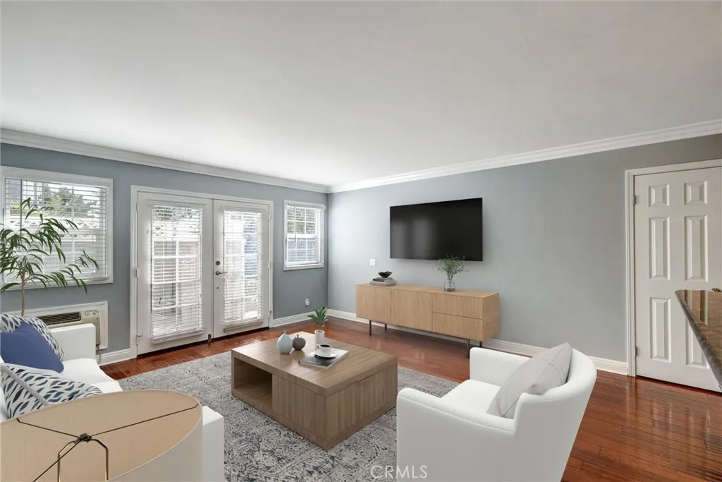 Photo #3: OC24004530 Listing 