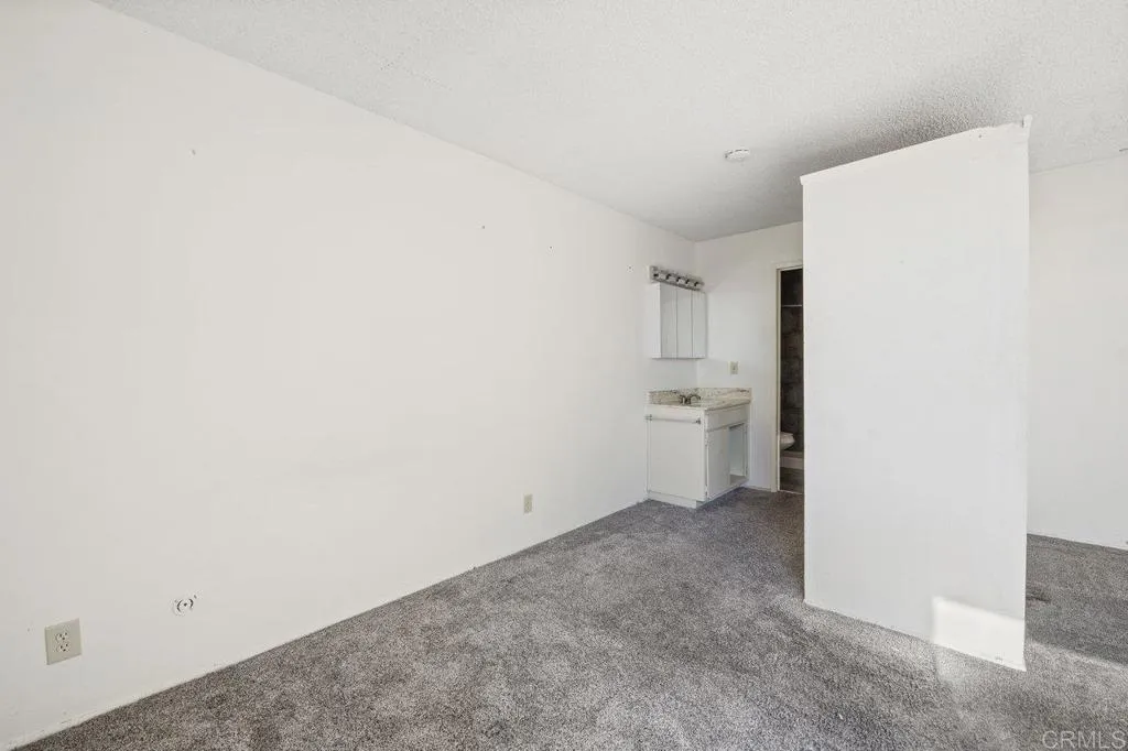 Photo #6: PTP2400152 Listing 