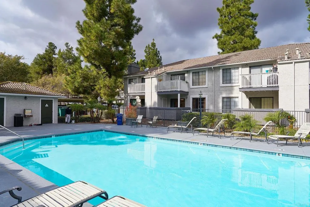 https://cdn.realtyfeed.com/cdn/127/306083017/a8f0a1ae49c68e807bfacfc070a458e4.webp