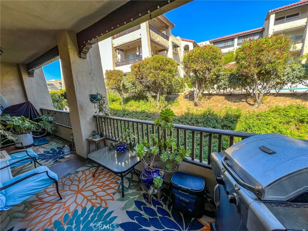 Photo #4: OC24010960 Listing 