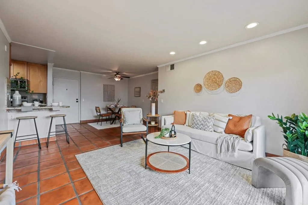 MLS: NDP2400496 Condo For Sale