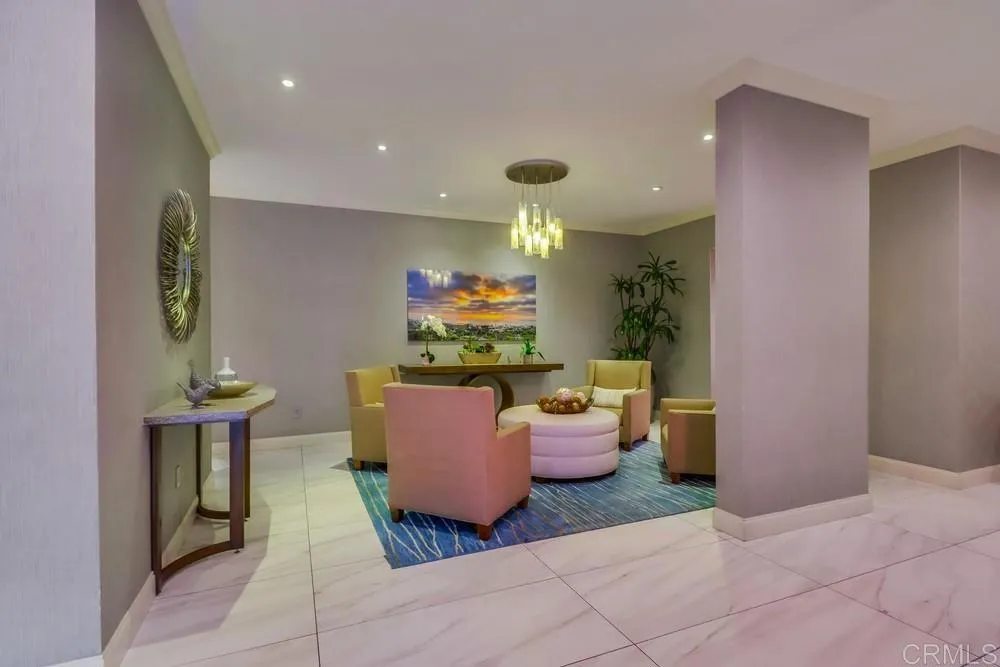 https://cdn.realtyfeed.com/cdn/127/306087442/01c2843c865f3b1f3bfb78fa7088e79e.webp