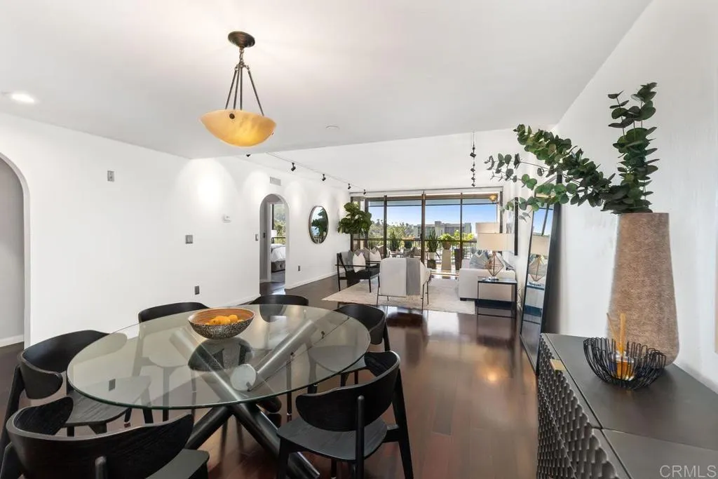 https://cdn.realtyfeed.com/cdn/127/306087442/1792e70654cd59ae070044c3b01698cb.webp