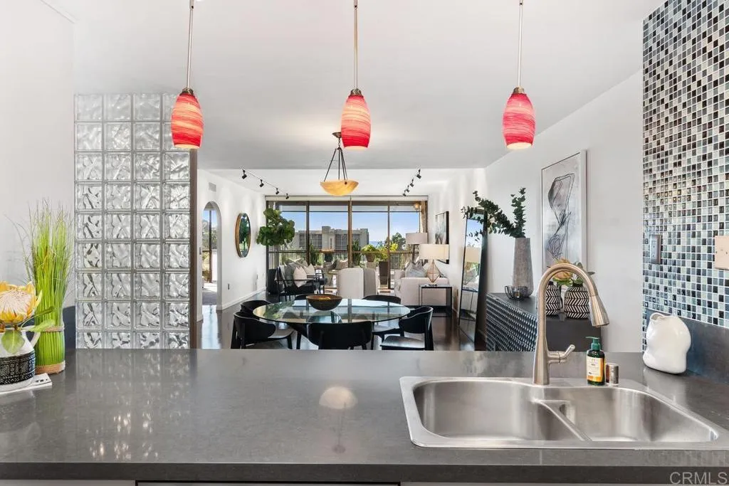 https://cdn.realtyfeed.com/cdn/127/306087442/1a1b8ec766a1a4a8f9b98c31df681aac.webp