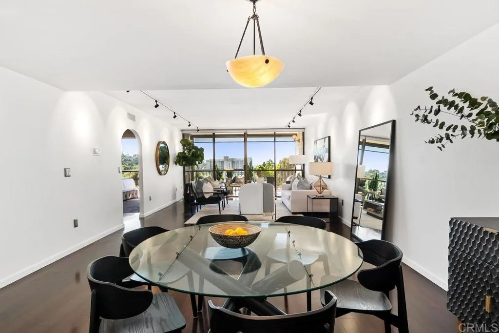 https://cdn.realtyfeed.com/cdn/127/306087442/4ce493d71644f59291a481ef8500d3db.webp