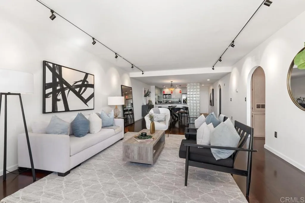 https://cdn.realtyfeed.com/cdn/127/306087442/d9cd99ac72851f7f1c342aadebcf1e95.webp