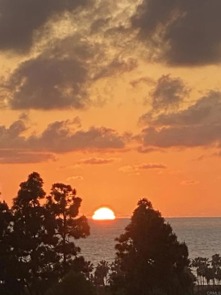 https://cdn.realtyfeed.com/cdn/127/306087442/da9daeed712cad85e528c472c9241060.webp