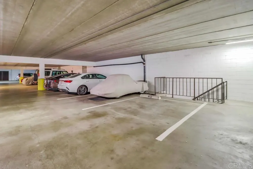 https://cdn.realtyfeed.com/cdn/127/306087442/feec00e1aaacfa33bed015d019ece1f6.webp