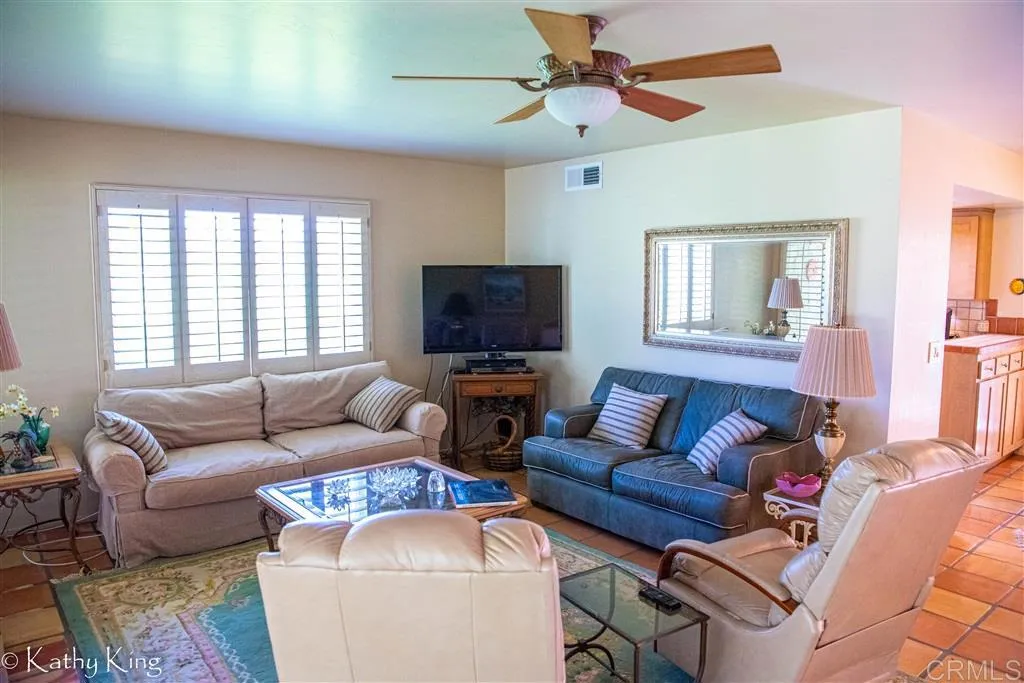 https://cdn.realtyfeed.com/cdn/127/306089187/3c8190581977952c7a6951c88cdd2339.webp