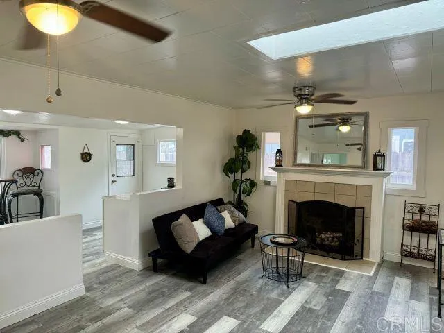 https://cdn.realtyfeed.com/cdn/127/306089721/6885eee15bbfc99423b8caf705bb86d2.webp