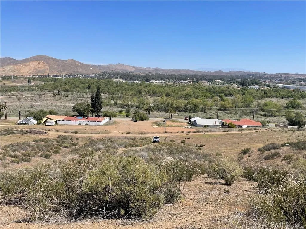 19 Bay, Lake Elsinore, CA, 92530
