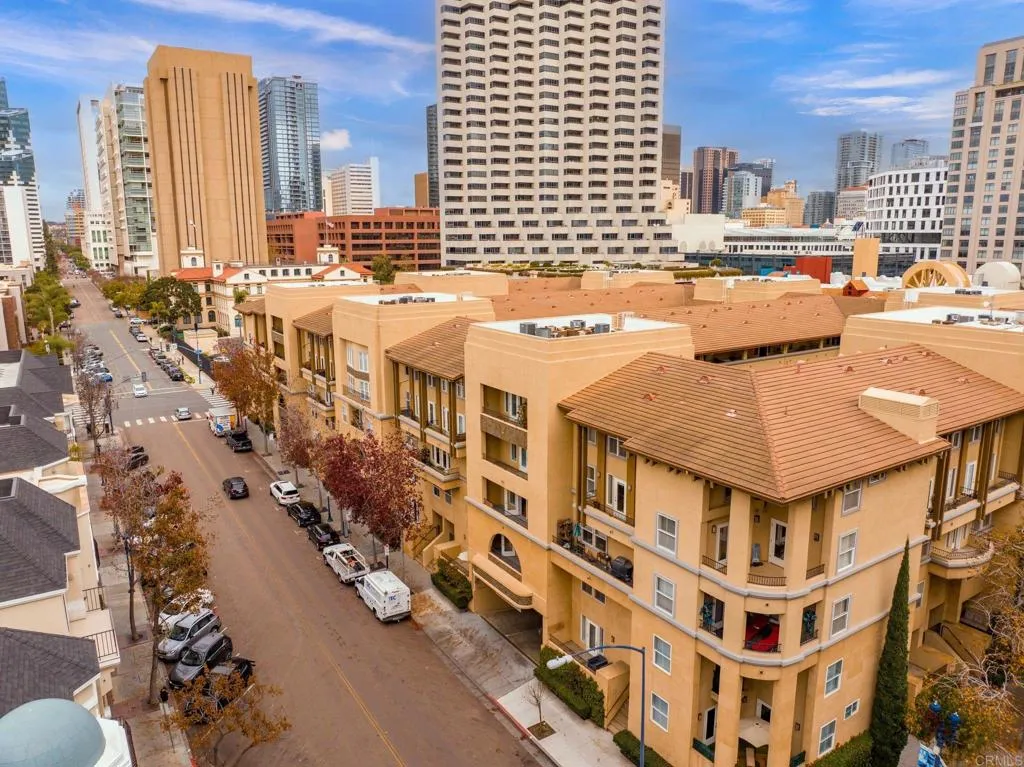 https://cdn.realtyfeed.com/cdn/127/306091498/07c7ce951a6ea5e247cce9a4431c2208.webp