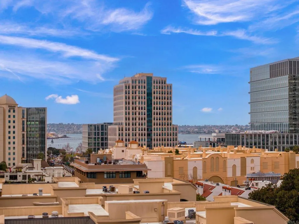 https://cdn.realtyfeed.com/cdn/127/306091498/3451d030c5b7fcd39db5c27cfbd7b4bc.webp
