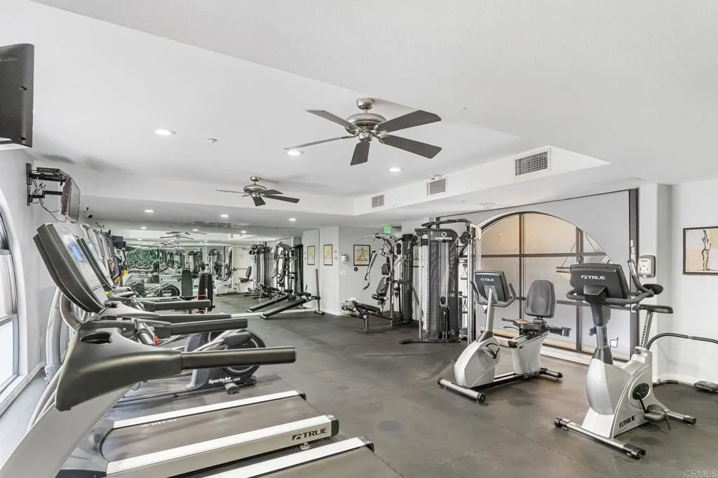 https://cdn.realtyfeed.com/cdn/127/306091498/7fb11f36bf3291eb1ac2ac4d881c9bc4.webp