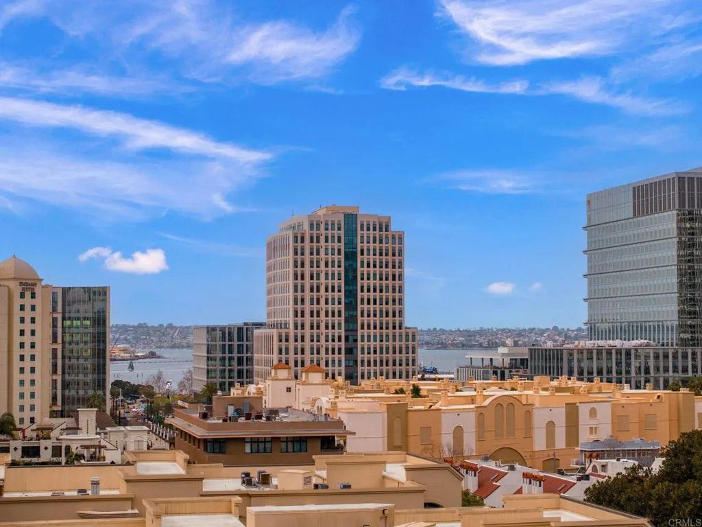 https://cdn.realtyfeed.com/cdn/127/306091498/e2fdee390e65776abb93ea1f37d8e94d.webp