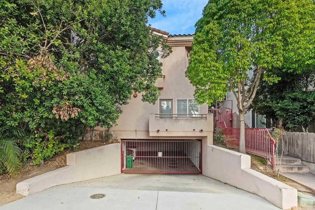More Details about MLS # NDP2400718 : 3951 RIVIERA DRIVE