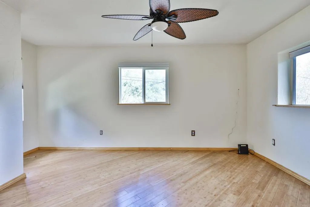 https://cdn.realtyfeed.com/cdn/127/306092854/3ab6f47829231bbc7517475def7fac44.webp