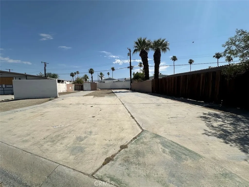 32060 Oakland, Thousand Palms, Ca 92276 - Photo 2 of 10, Thousand Palms, CA