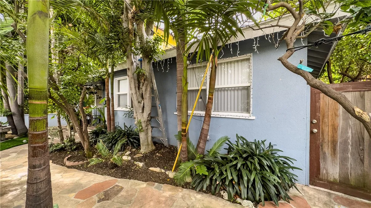 1837 Beloit Avenue, Los Angeles, CA, 90025