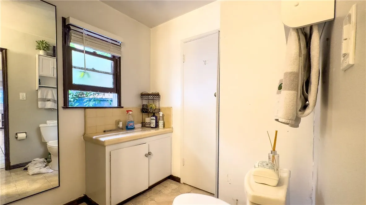 1837 Beloit Avenue, Los Angeles, CA, 90025