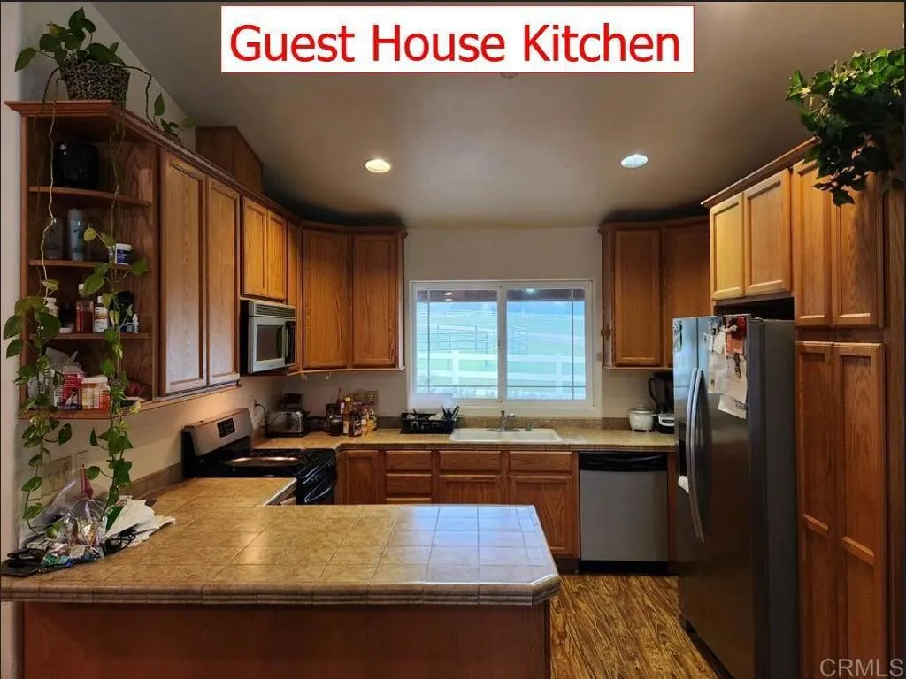 https://cdn.realtyfeed.com/cdn/127/306097911/553c42b12208e0478869e4480b783e4a.webp