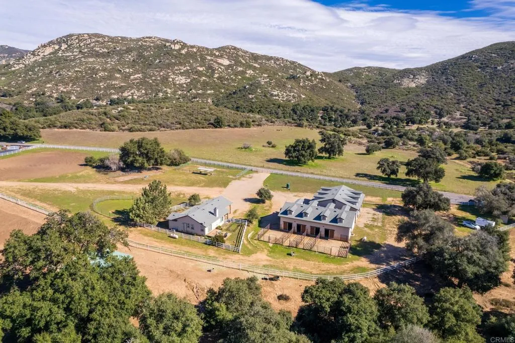 https://cdn.realtyfeed.com/cdn/127/306097911/acba3cf8edc9f5b894b5565a2edb9429.webp